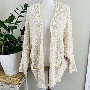 Umgee Super Soft Cream Color Oversize Stretchy Popcorn Knit Boho Cardigan Large